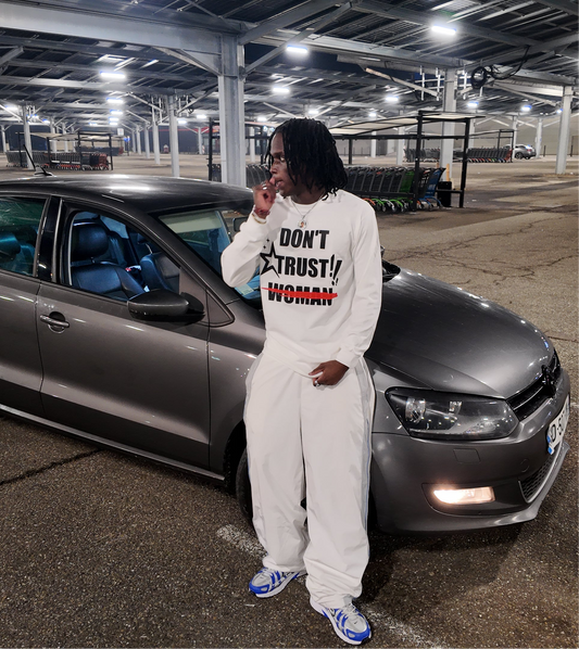 #DON'TTRUSTWOMEN LONGSLEEVE